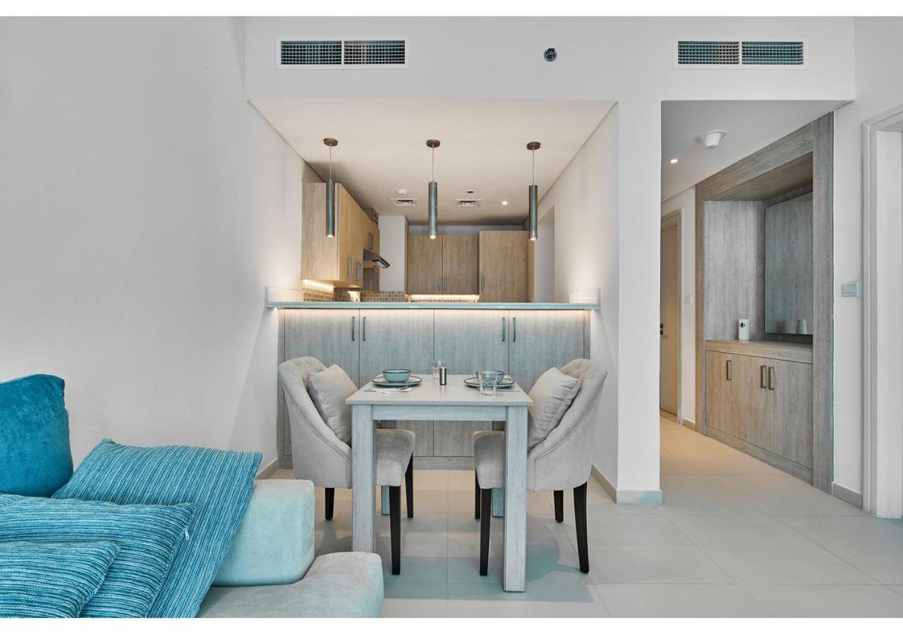 First Class Apartments In Seven Palm With Direct Access To The West Palm Beach And Nakheel Mall Dubai Exterior photo